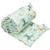 Protectie laterala pentru patut copii Kerstin Dogs 180 x 30 cm, cu doua fete, suprafata din bumbac 100, prindere cu panglici