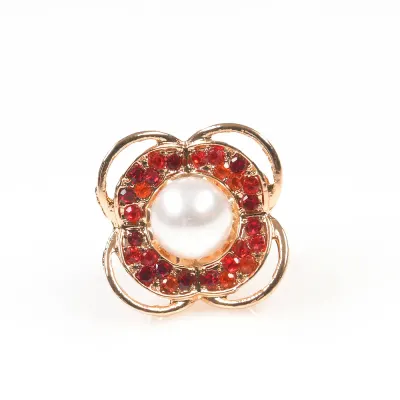 Brosa martisor floare aurie cu perla si pietre rosii