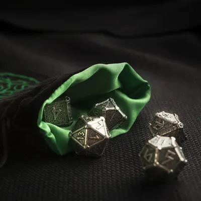 Saculet de zaruri - Velur - Negru & Verde
