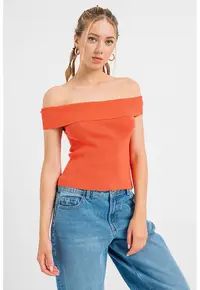 Tricou cu model in dungi si decolteu pe umeri - Portocaliu