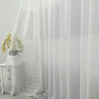 Perdea Florice tip IN cu Broderie, Alb, 100cm latime x 260cm inaltime, cu rejansa pt bara