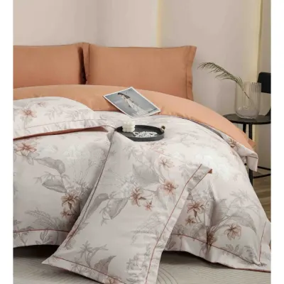 Lenjerie pat dublu, FINET DeLuxe, 6 piese, cu ELASTIC, Jojo Home, Cutie Eleganta, Bej, Portocaliu,Flori