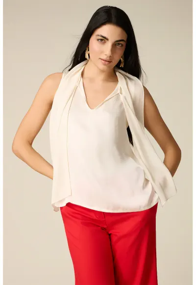 Bluza cu funda din panglici - Crem