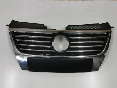 Grila radiator fata ornamente cromate; emblema mare, negru crom VW PASSAT intre 2005-2010
