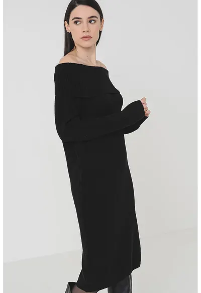 Rochie midi cu decolteu pe umeri - Negru