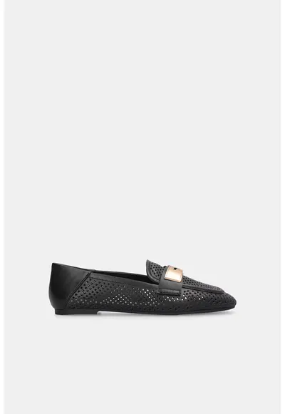 Pantofi loafer din piele cu perforatii - Negru
