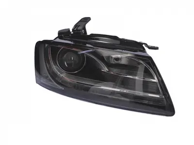 Far Dreapta (xenon, LED, electric, cu motor) potrivit AUDI A5