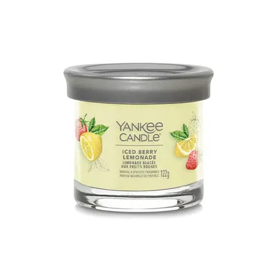 Lumanare parfumata ICED BERRY LEMONADE, 122 GR