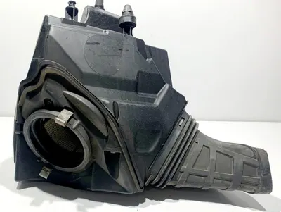 Carcasa filtru aer 8K0133837B Audi A5 (2007-2011) [8T3] 3.0 tdi; 2.7 tdi CCWA