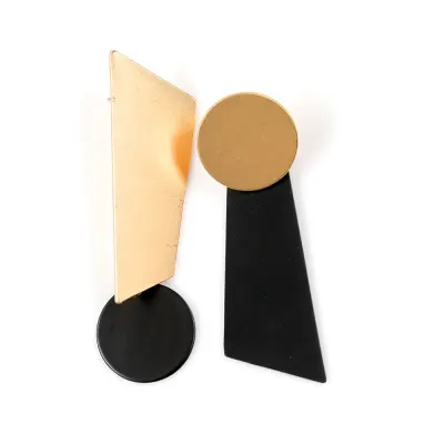 Cercei moderni bicolori geometrici