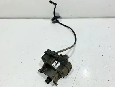 Motoras / actuator usa rezervor 5N0810773D Volkswagen Tiguan (2007-2011)