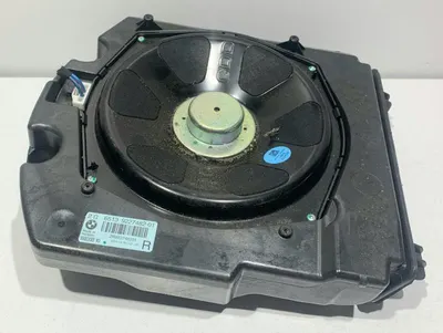 Subwoofer auto dreapta 9227482 BMW Seria 7 (2008-2015) [F01, F02]