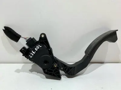 Pedala acceleratie 180022703R Dacia Logan 2 (2012-2017) 1.5 dci K9K (612)
