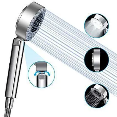 Cap de dus multifunctional cu recipient pentru sampon/gel de dus
