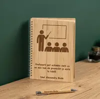 Set Caiet si pix personalizat - Profesor la tabla