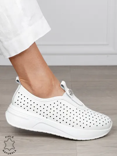Pantofi Casual dama din Piele Naturala mici perforati CRL1542ALB
