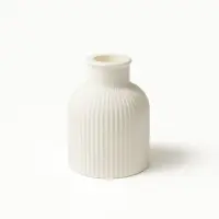 Vază decorativă mică din ceramică jesmonite – 9,5×7 cm - Marmorată roz