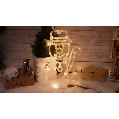 Lumina decorativa de Craciun pt. geam,om de zapada,fara bat. Timer 6+18h, 30LED, 3000K, 3xAA