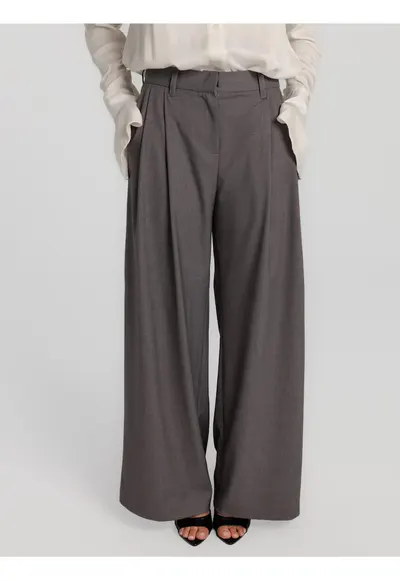 Pantaloni cu buzunare Estra - Gri
