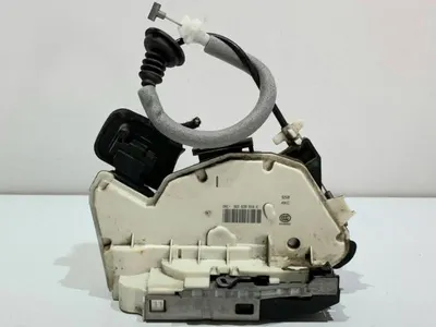 Broasca usa dreapta spate 5E0839016C Skoda Rapid (2012-2017)