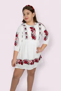 Rochie traditionala fetite Alberta 3