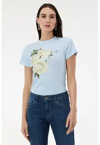 Tricou cu decolteu la baza gatului si imprimeu grafic - Albastru pastel