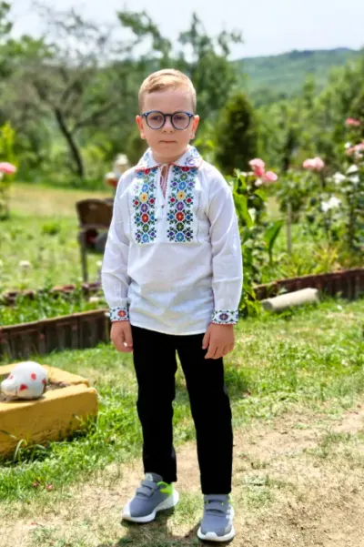Ie traditionala baieti Cornelius