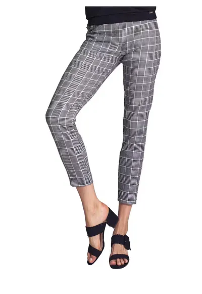 Pantaloni dama M712 - model carouri - poliester - eleganti si confortabili