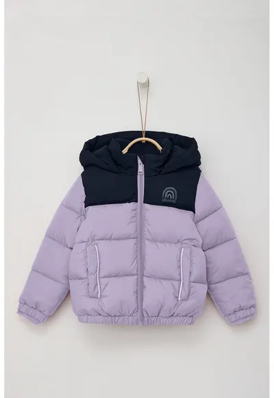 Geaca matlasata cu gluga si model colorblock - Lila/Bleumarin