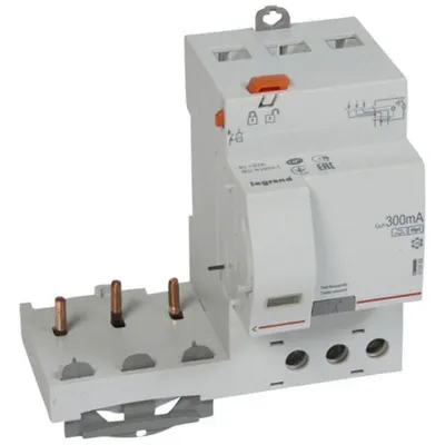 Bloc dif. adaptare DX³-surub-3P-400 V~-63 de tip A Hpi-300mA disjunctor 1 modul/pol