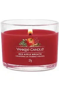 Lumanare parfumata mini: Red Apple Wreath 37 g