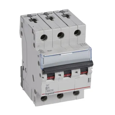 Disjunctor TX3 3P B1 6kA
