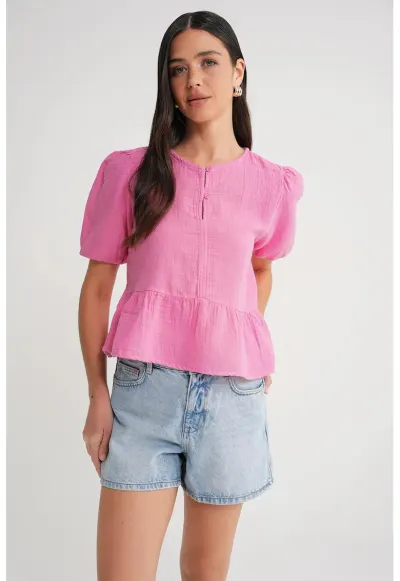 Bluza dama HiCCUP din bumbac - roz pudrat - cu guler rotund si inchidere cu nasturi