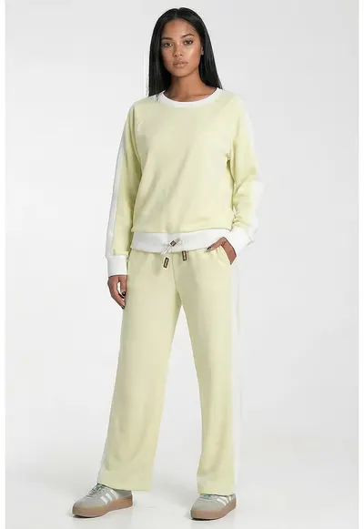 Trening dama M1314 - galben - croiala clasica - bluza cu decolteu rotund - pantaloni cu talie medie