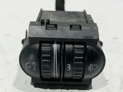 Buton reglaj faruri 5K0941333 Volkswagen Golf 6 (2008-2013)