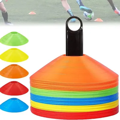 Set 50 jaloane tip con, pentru antrenamente sportive, PVC flexibil multicolor, cu suport si husa transport Engros