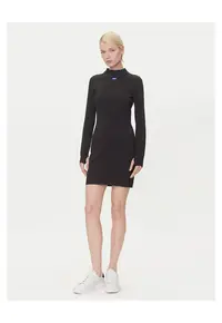 Rochie casual dama negru - 2 caracteristici reprezentative