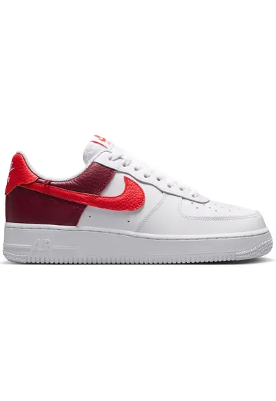 Pantofi sport Air Force 1 '07 63261 - Rosu/Alb