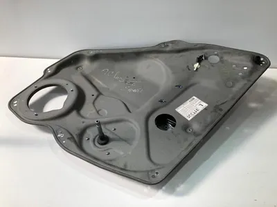 Macara geam manual stanga spate a1698901167 Mercedes A-Class (2004-2012) [W169]