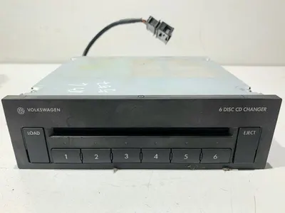 Magazie cd 3C0035110A Volkswagen Passat B6 3C (2005-2010)