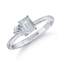 Inel minimalist din aur alb cu diamante emerald si pear de 0.92ct