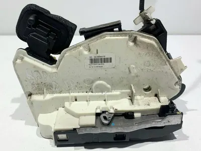 Broasca usa dreapta spate 5E0839016 Skoda Rapid (2012-2017)