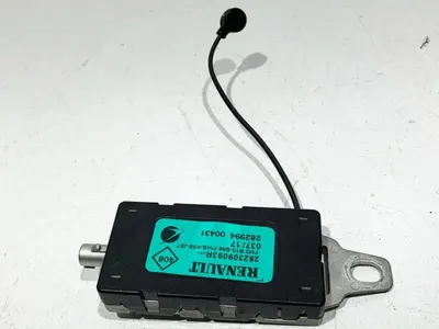 Amplificator antena 282309093R Renault Captur (2013-2017)
