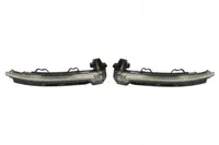 Set de lampi indicatoare Dreapta Stanga (galben, LED, dinamic; set; Versiunea NEGRU) potrivit AUDI A4 ALLROAD B9, A4 B9, A5 1.4-3.0DH 05.15- 08.12-