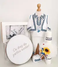 Set Botez Traditional Raul 22 a, 4 piese costumas, lumanare, cufar brodat, trusou brodat