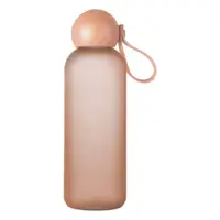 Sticlă roz-deschis de călătorie din plastic reciclat 650 ml Tom – Sagaform