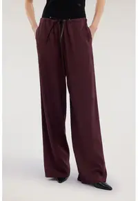 Pantaloni cu croiala ampla si buzunare laterale - Violet pruna