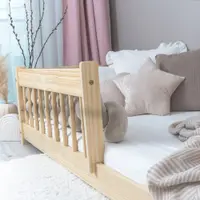 Pat pentru copii Montessori cu balustrada, Little Amy, Charlie, balustrade cu bare rotunde, Natur, 120 x 200 cm