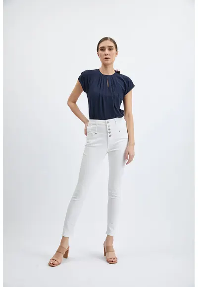 Blugi super skinny cu nasturi - Alb
