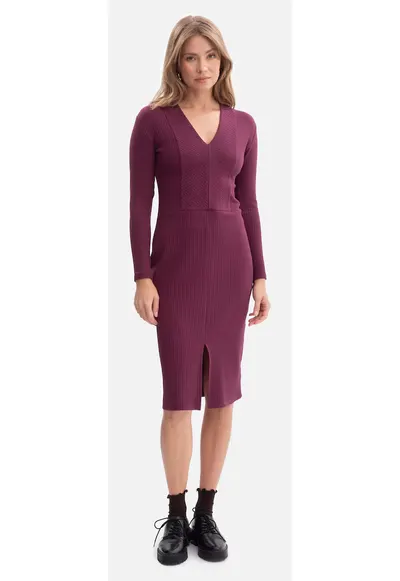 Rochie creion - B307 negru maneci lungi - decolteu in V - dantela - fara captuseala - lungime midi - Pruna